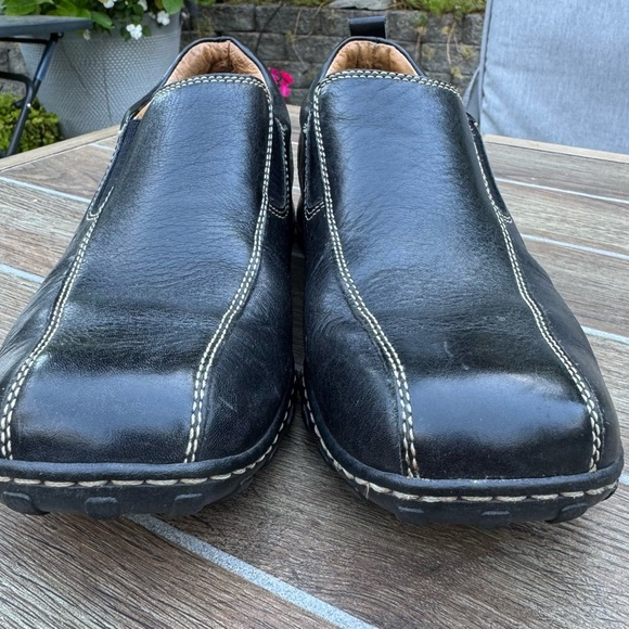 Born Mens black Leather slip on Shoes size 10.5 - Picture 2 of 11
